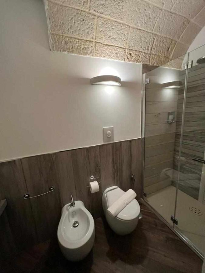 Al Centro Exclusive Apartment Brindisi Bagian luar foto
