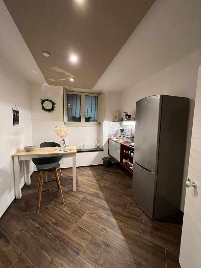Al Centro Exclusive Apartment Brindisi Bagian luar foto